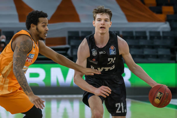 郭士强的谨 郭士强的谨