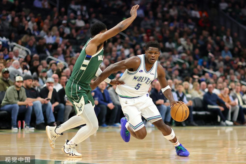 更看到他对 更看到他对