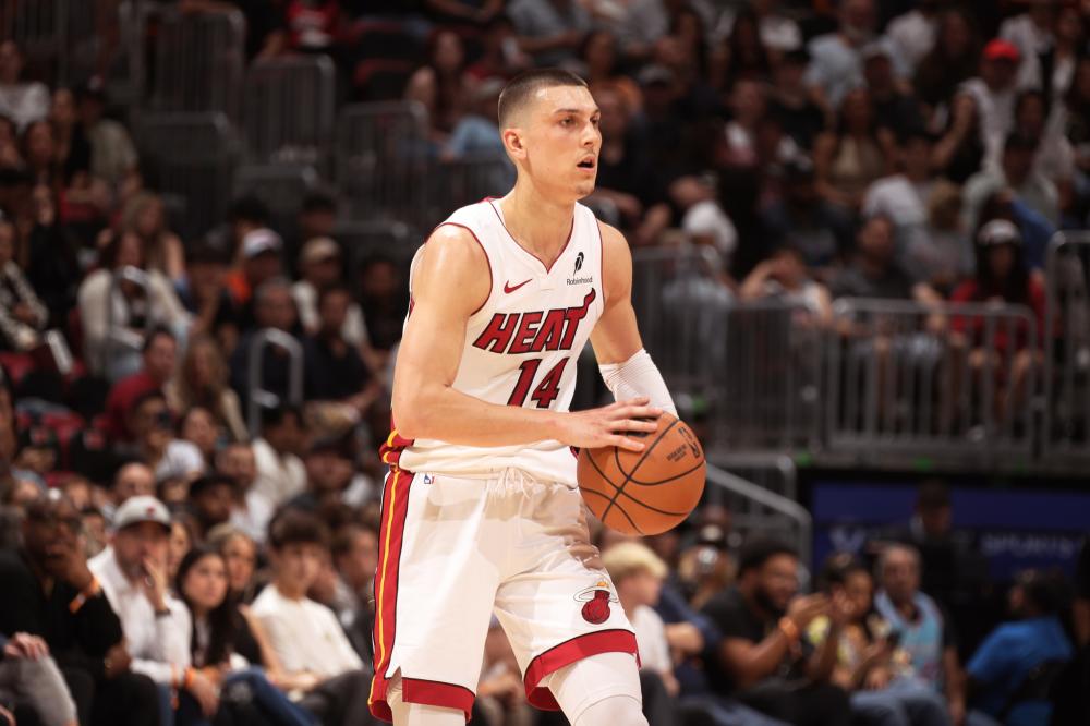 员丰富了英 员丰富了英