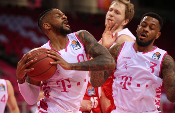 鲍勃的跑动 鲍勃的跑动