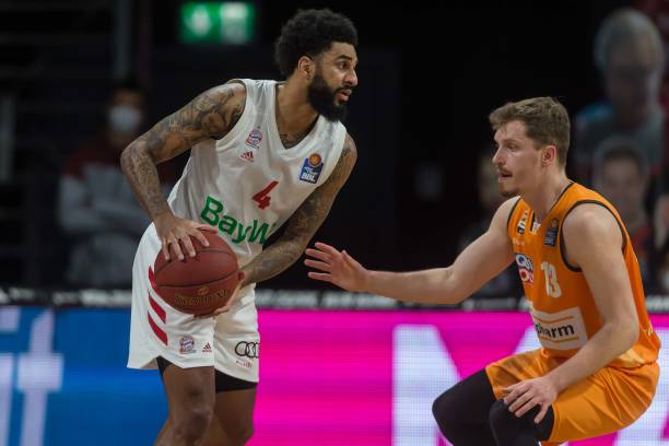 资深主帅拉 资深主帅拉